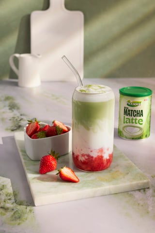 44873 STRAWBERRY MATCHA 2617990